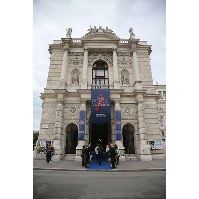 Gery Keszler, Ricky Martin & Co. beim Red Ribbon Konzert