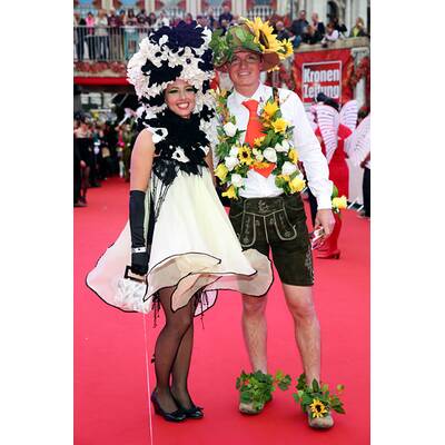 Die verrücktesten Kostüme des Life Ball 2014