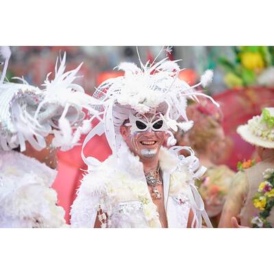 Die verrücktesten Kostüme des Life Ball 2014