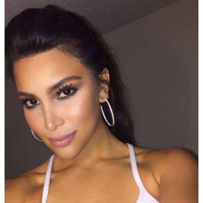 Das ist NICHT Kim Kardashian! 