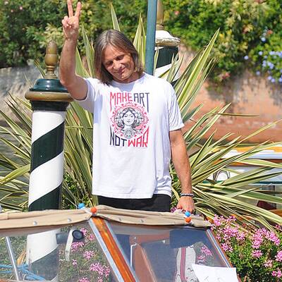 Eva Mendes verzaubert: Stars in Venedig