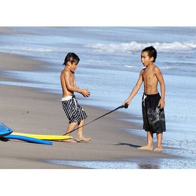 Brad Pitt, Maddox & Pax in Malibu