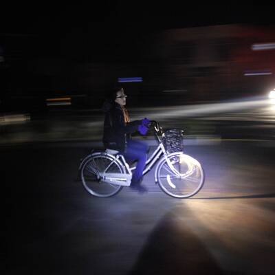 Japaner flüchten vor dem Beben ins Freie