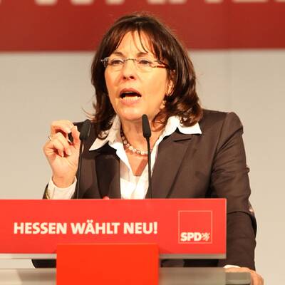 Die FHM Unsexiest Women In The World