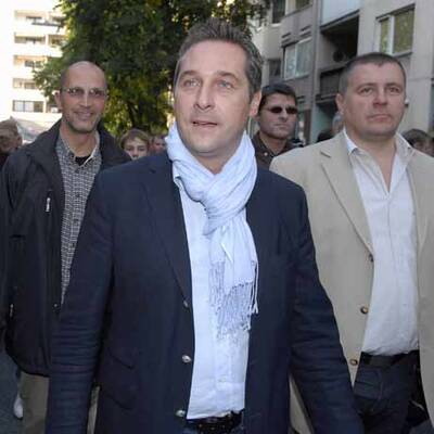 Demo Dammgasse: Pro & Contra Islam