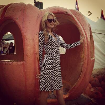 Paris Hilton im Halloween-Fieber