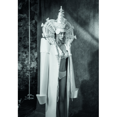 Hochzeitskleider aus Papier