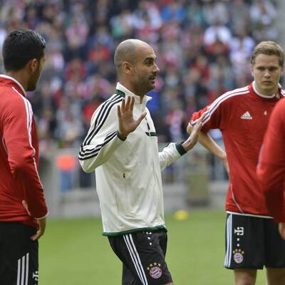 Guardiolas 1. Bayern-Training