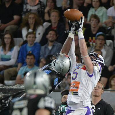 Vikings gewinnen gegen Raiders