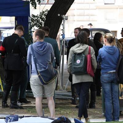 Am Set hinter der Votivkirche