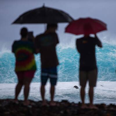 Monsterwellen am Strand