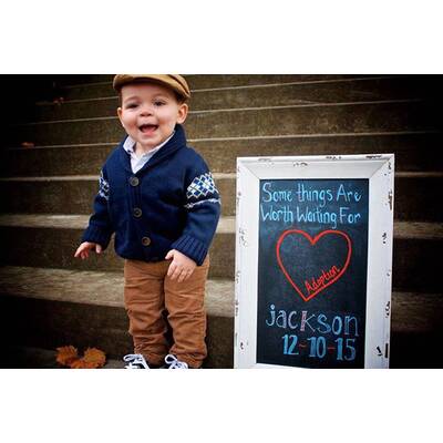 So süß feiern Kinder ihre Adoption 