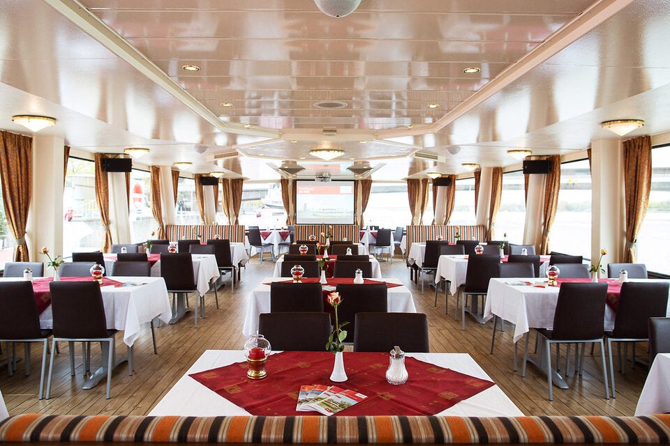 Interieur eines der Schiffe.