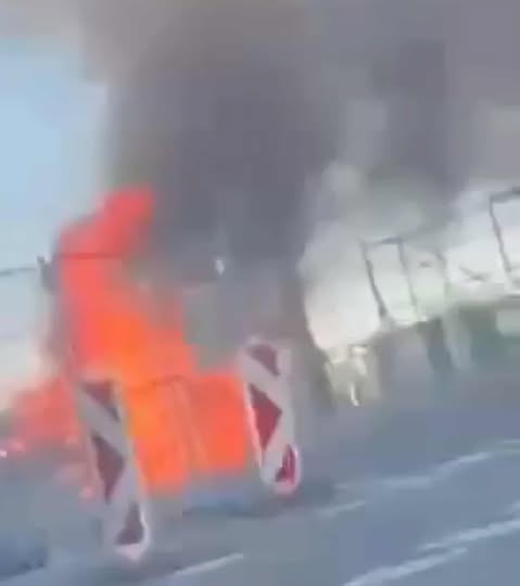 Feuer Stadionbrücke