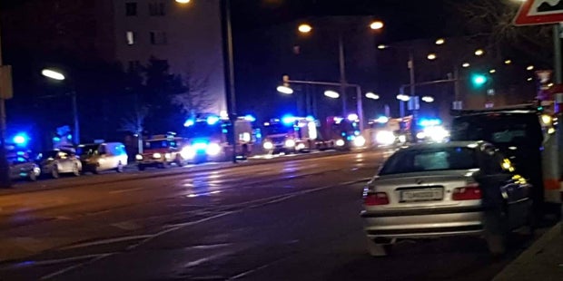 Feuer-Drama in Wien: Mann & Hund verletzt