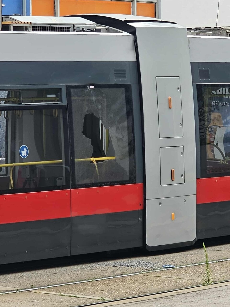 Bim beschossen