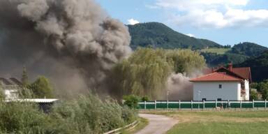 Die Flammen waren von weitem sichtbar.