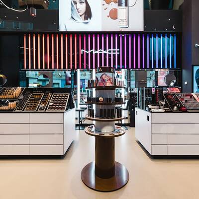 Douglas-Store im neuen Look 