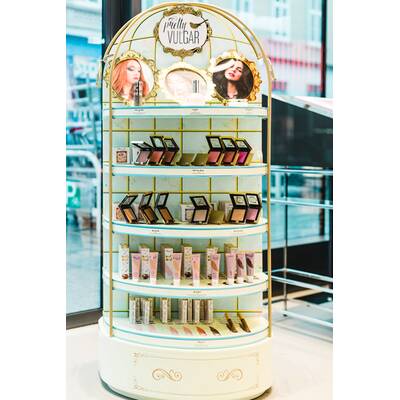 Douglas-Store im neuen Look 