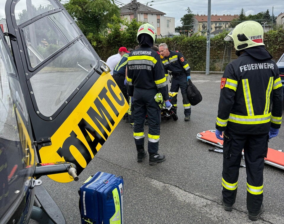 Unfall Klosterneuburg Moped Bein