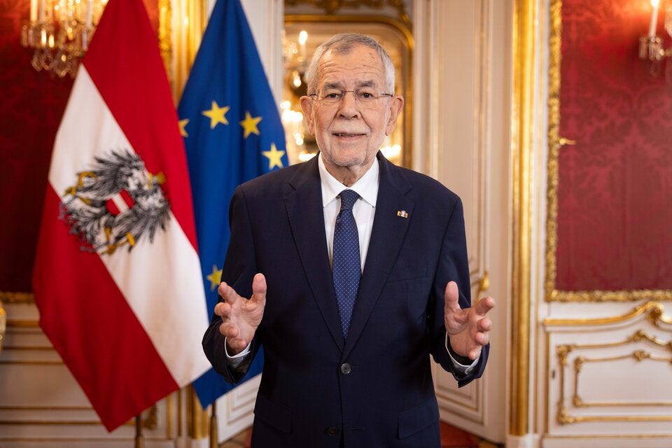 Bundespräsident Alexander Van der Bellen bei seiner TV-Ansprache zum Nationalfeiertag