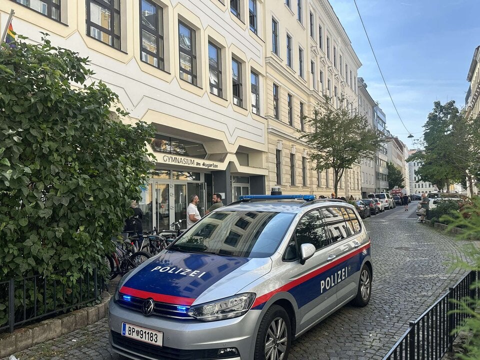 Messer Attacke Karajangasse Gymnasium