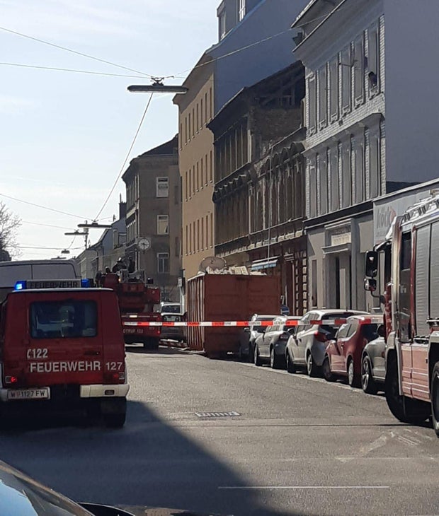 Haus in Wien eingestürzt – Arbeiter verschüttet