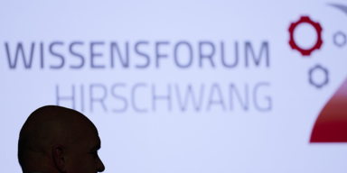 3. Wissensforum Hirschwang: Motto &bdquo;Faktor Arbeit entlasten&ldquo;