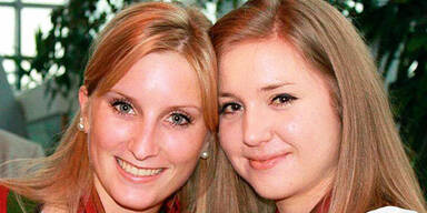 Theresa G. (18) und Anna H. (18)