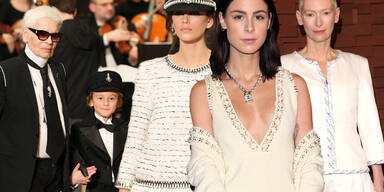 Chanel - Collection Metiers d'Art Paris Hamburg 2017/18