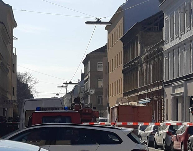 Haus in Wien eingestürzt – Arbeiter verschüttet