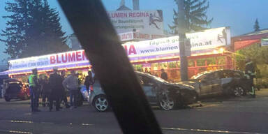 Spektakul&auml;rer Massen-Crash in Wien: War es ein illegales Rennen?