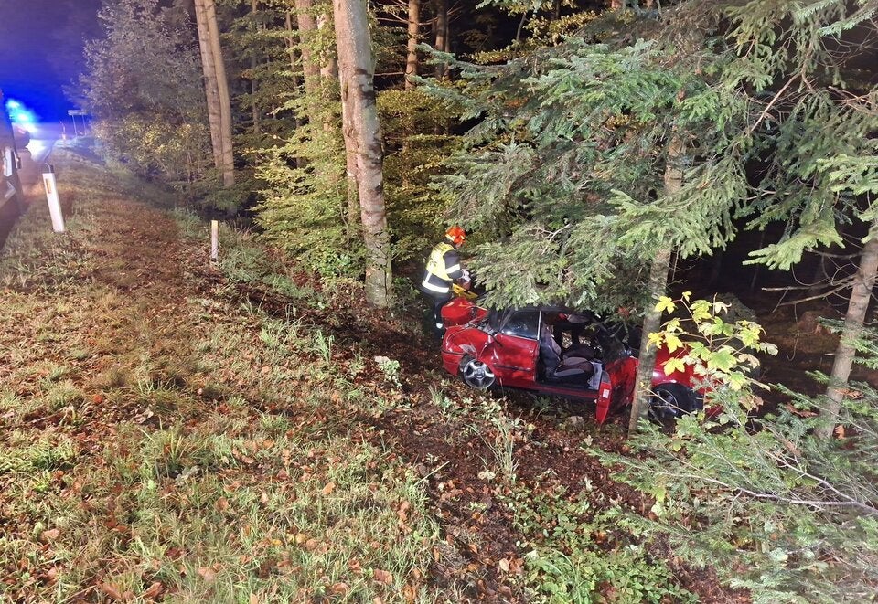 Horror-Unfall mit Cabrio in Kollerschlag