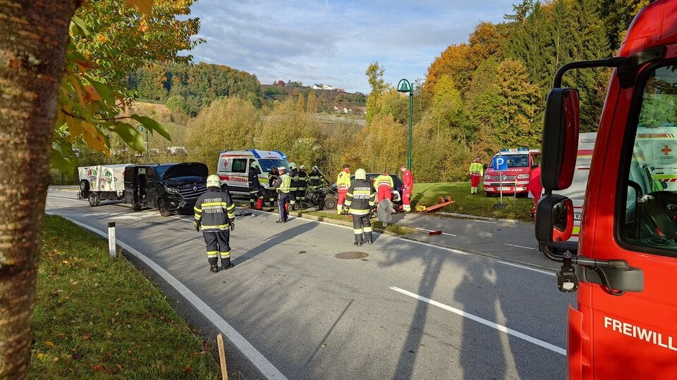 Neun Verletzte bei Horror-Crash