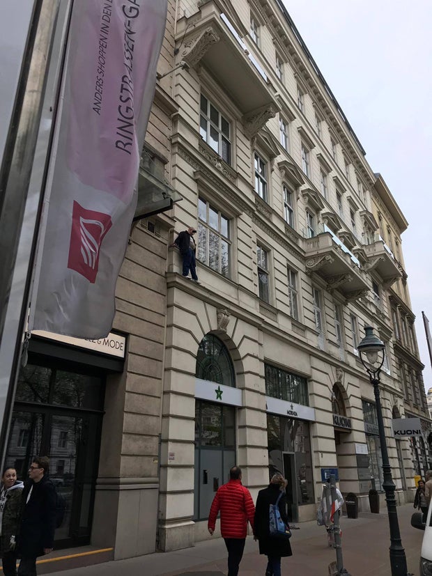 Verwirrter Einbrecher löste Groß-Einsatz am Ring aus