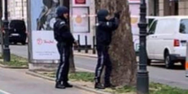 Verwirrter Einbrecher löste Groß-Einsatz am Ring aus