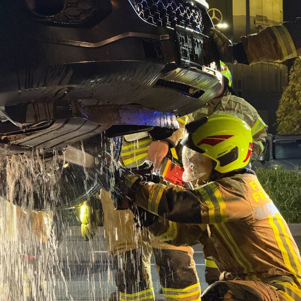 Flughafen graz fahrzeugbrand