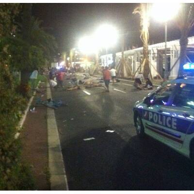 Nizza: Lkw rast in Menschenmenge