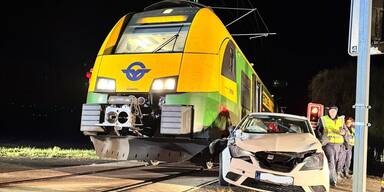 Betrunkener Lenker (52) fuhr gegen Zug