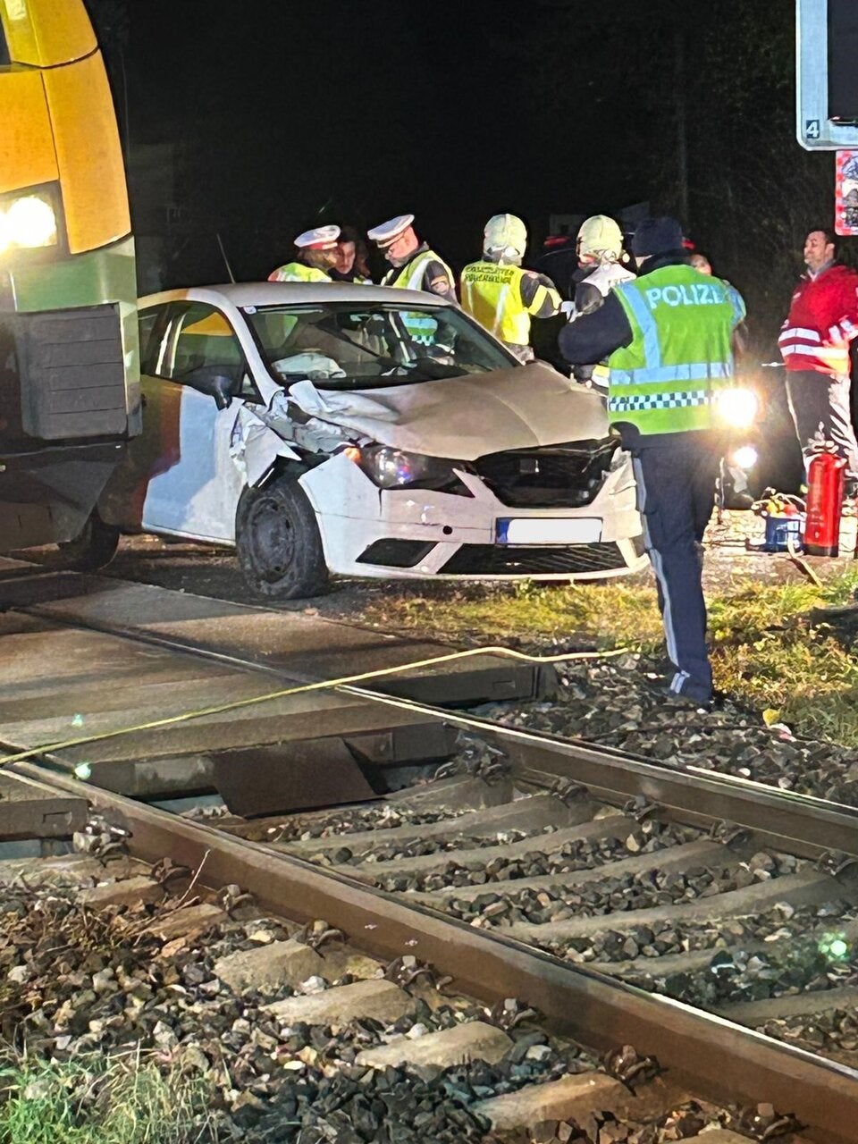Betrunkener Lenker (52) fuhr gegen Zug