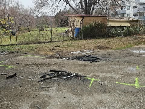 Mercedes fackelte hier ab Donaustadt Leiche