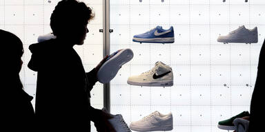 Sportartikelriese Nike steigert Umsatz kräftig