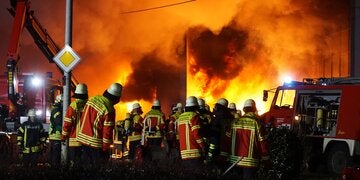 Brand in Allmendingen mit Explosionen