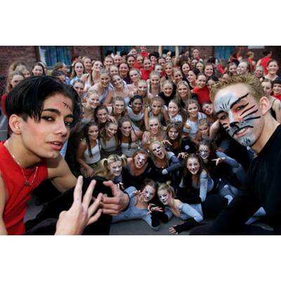 Ist Omer Bhatti der Sohn von Jackson?