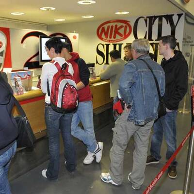 Die Flieger heben wieder ab