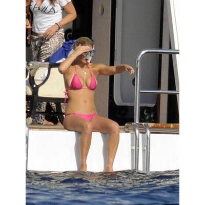 Leo & Bar urlauben mit Naomi & Vladislav