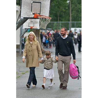 1. Schultag: Prinzessin Ingrid Alexandra