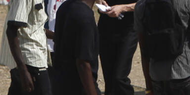 Jolie auf Hilfstour für Haiti