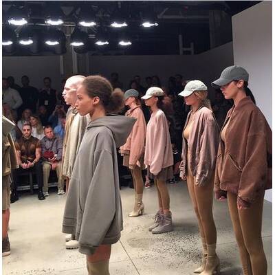 Kanye Wests Yeezy Fashion Show 
