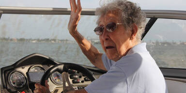 Krebskranke Oma (91) erfüllt sich letzten genialen Wunsch